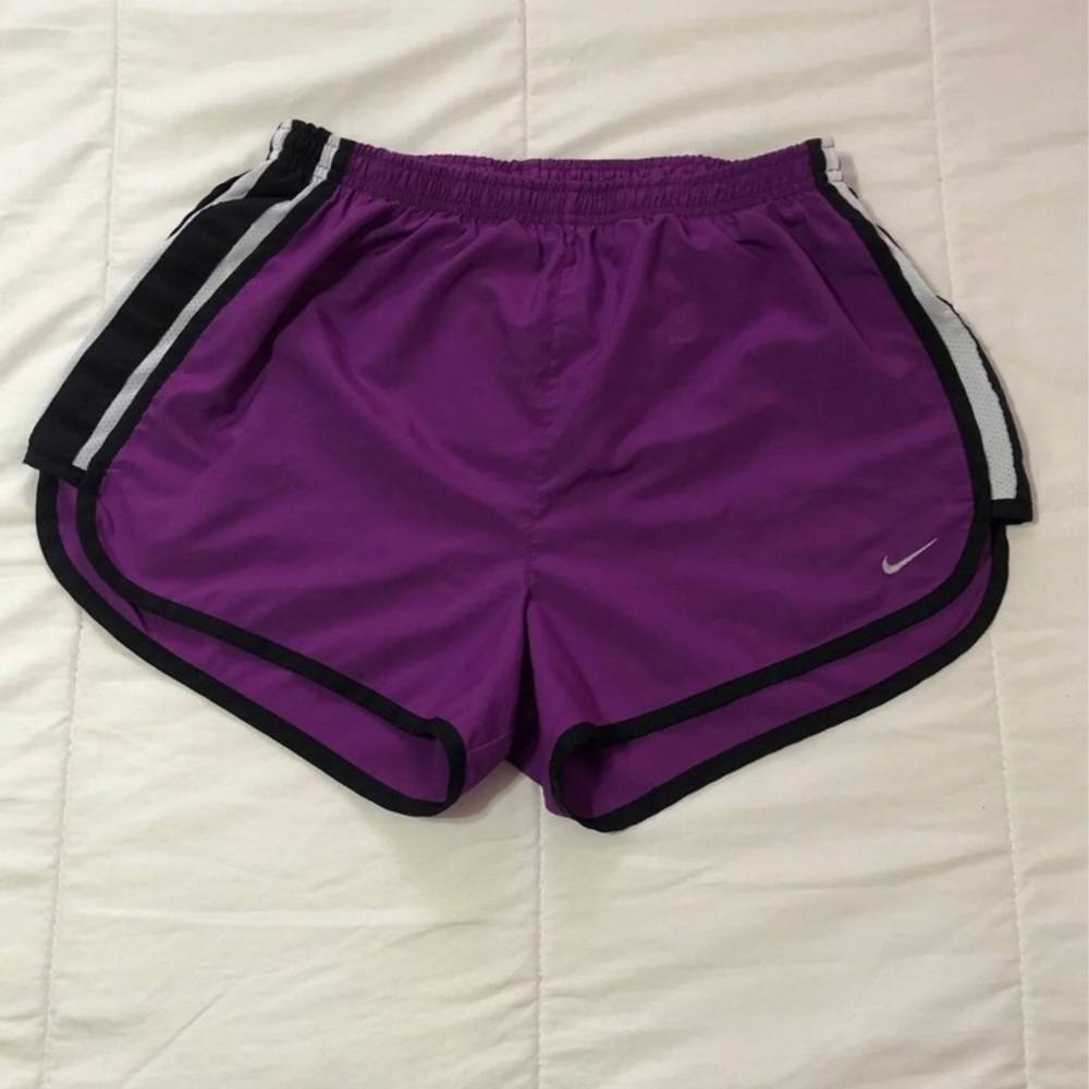 nike dri fit shorts in purple size small